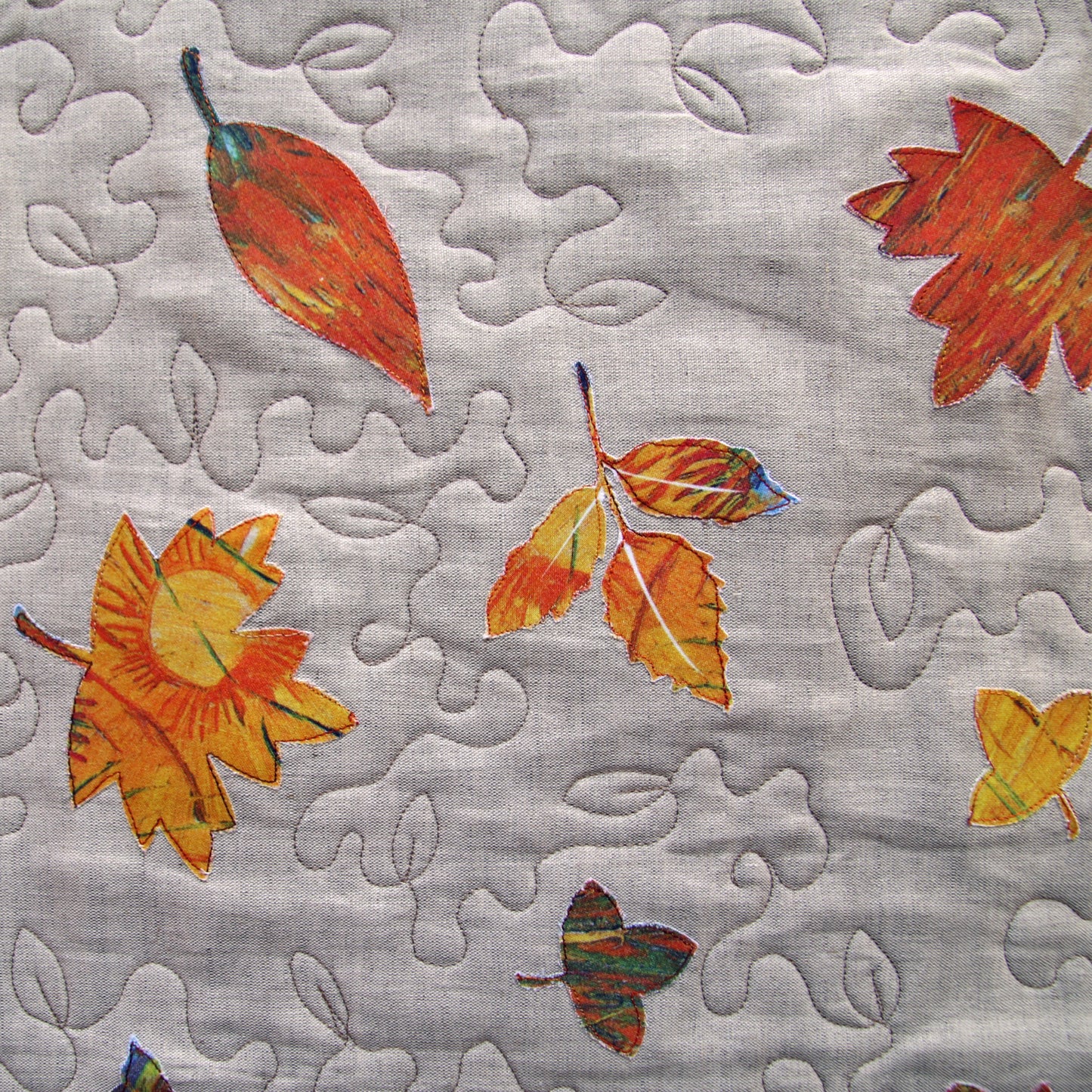 Kit patchwork appliqué - Chemin de table Feuilles d'automne en lin et coton