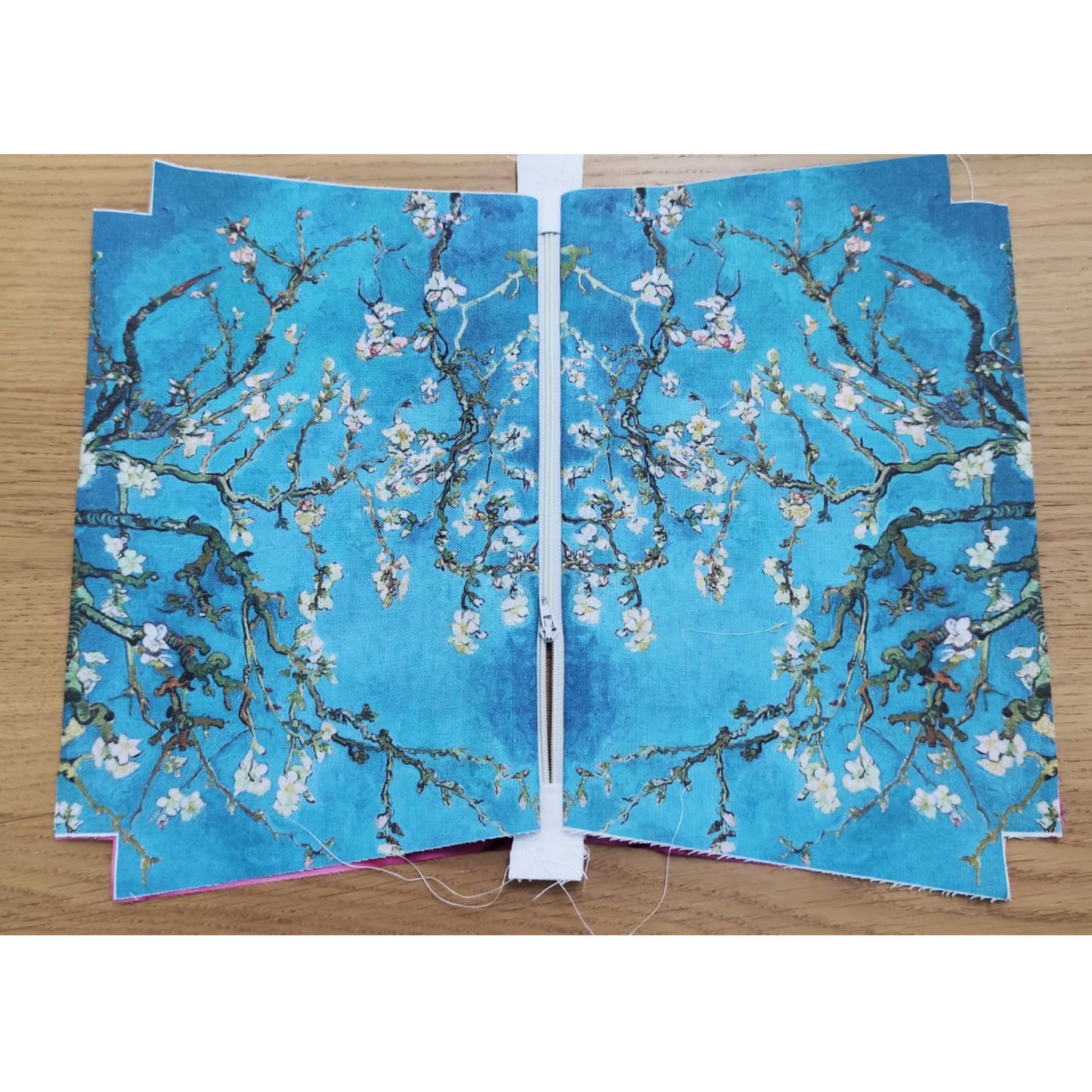 Kit couture pochette zippée L'Amandier de Van Gogh