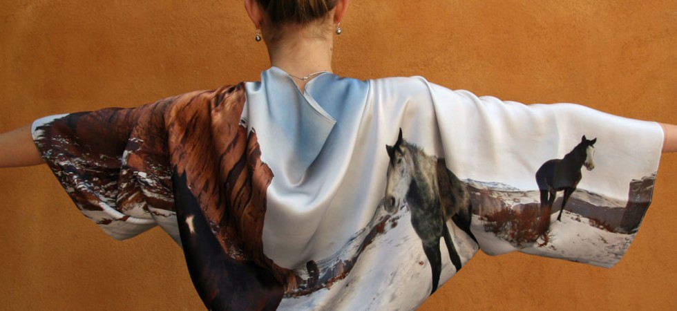 Estola-bolero en raso de seda estmpada a medida con foto Fibra Creativa
