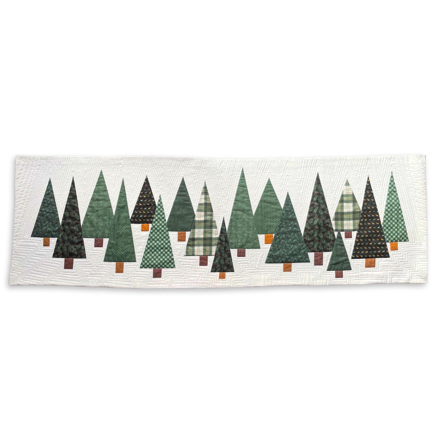 Chemn de table patchwork appliqué sapin verts kit de quilting