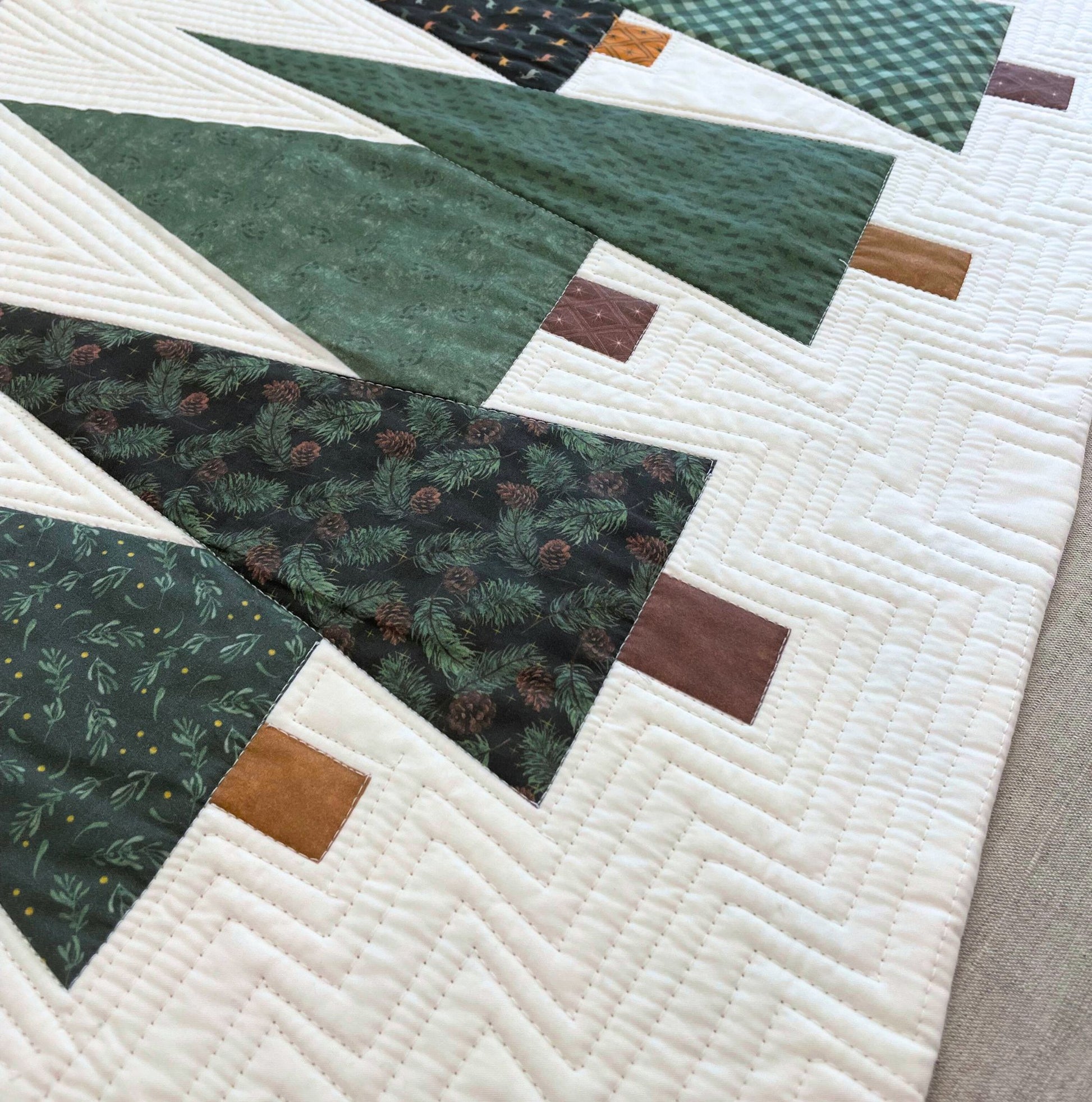 chemin de table Noël sapins verts matelassé machine quilting 