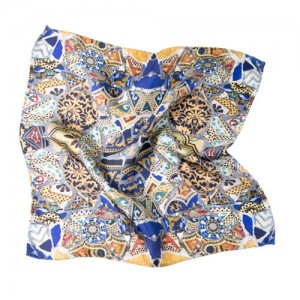 Silk man pocket scarf with Gaudi mosaic print