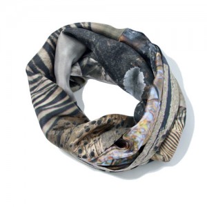 Pañuelo circular de seda Etosha Cebras 2