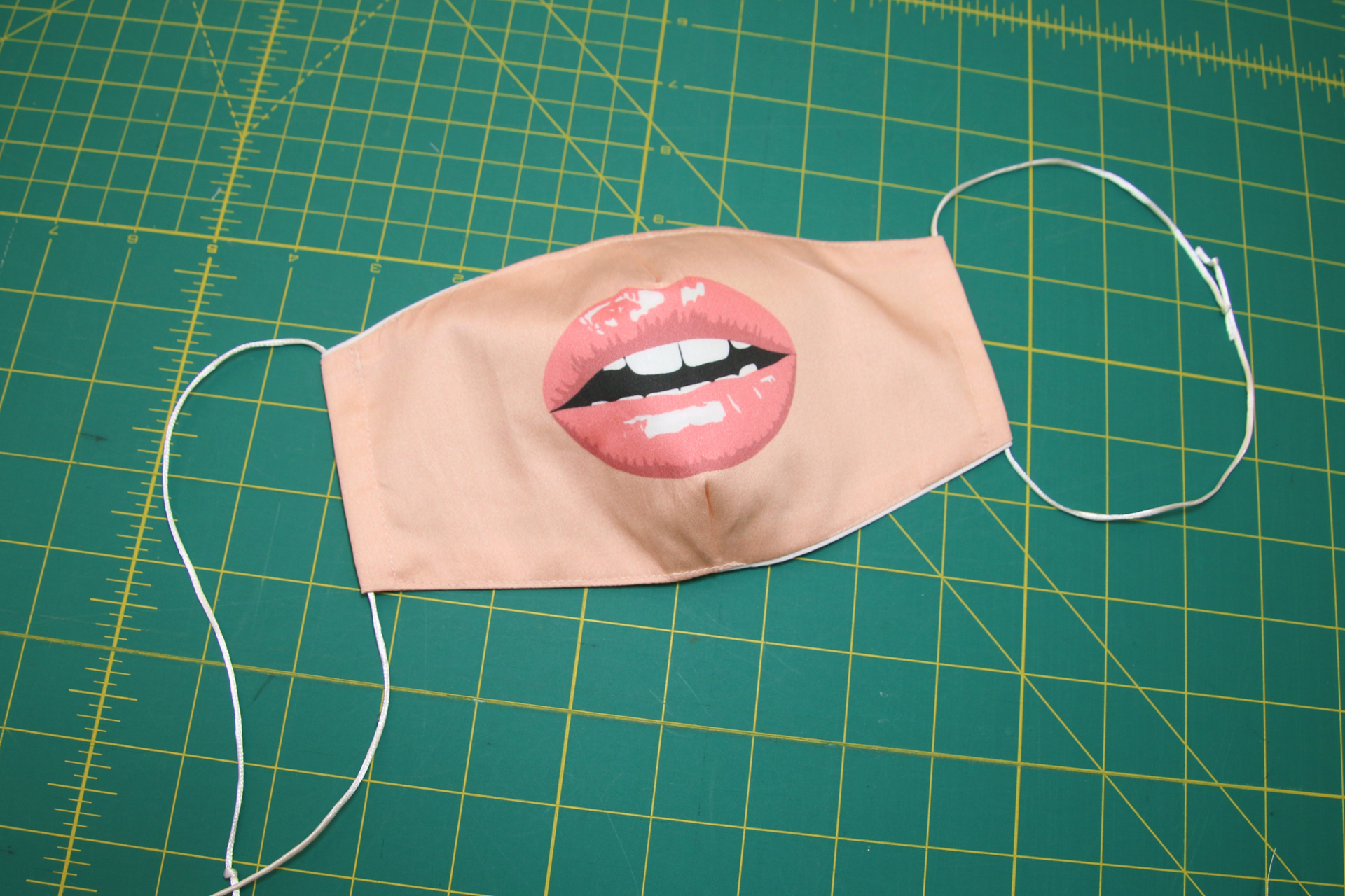 Download Diy Face Mask Tutorial With Cut And Sew Fabric Panel Fibra Creativa Textile Studio SVG Cut Files